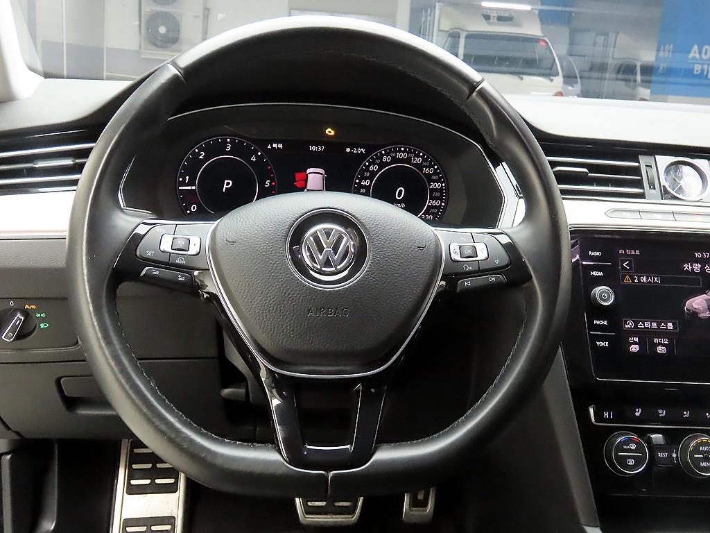 Volkswagen Arteon - Vista 7