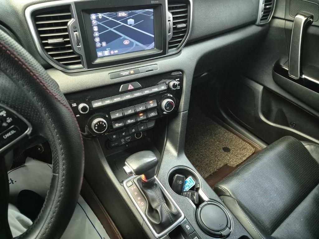 KIA Sportage - Vista 10