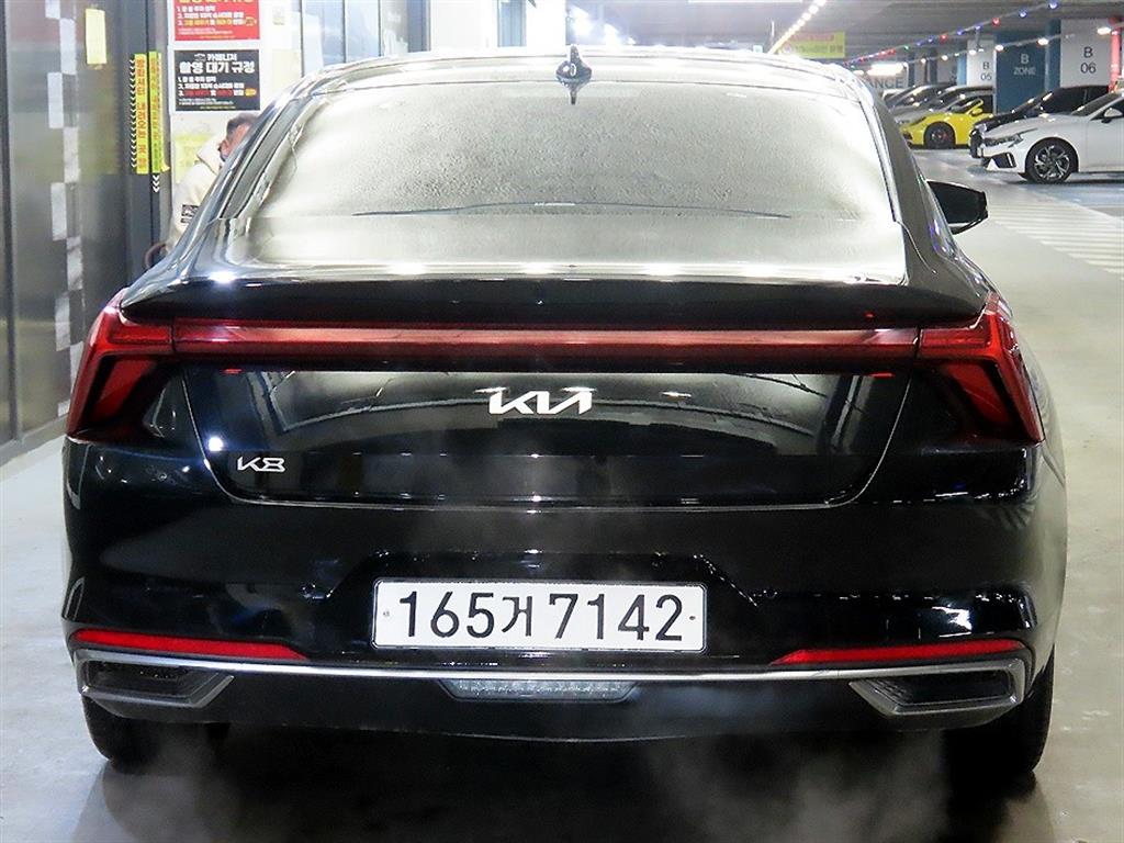 KIA K8 - Vista 5