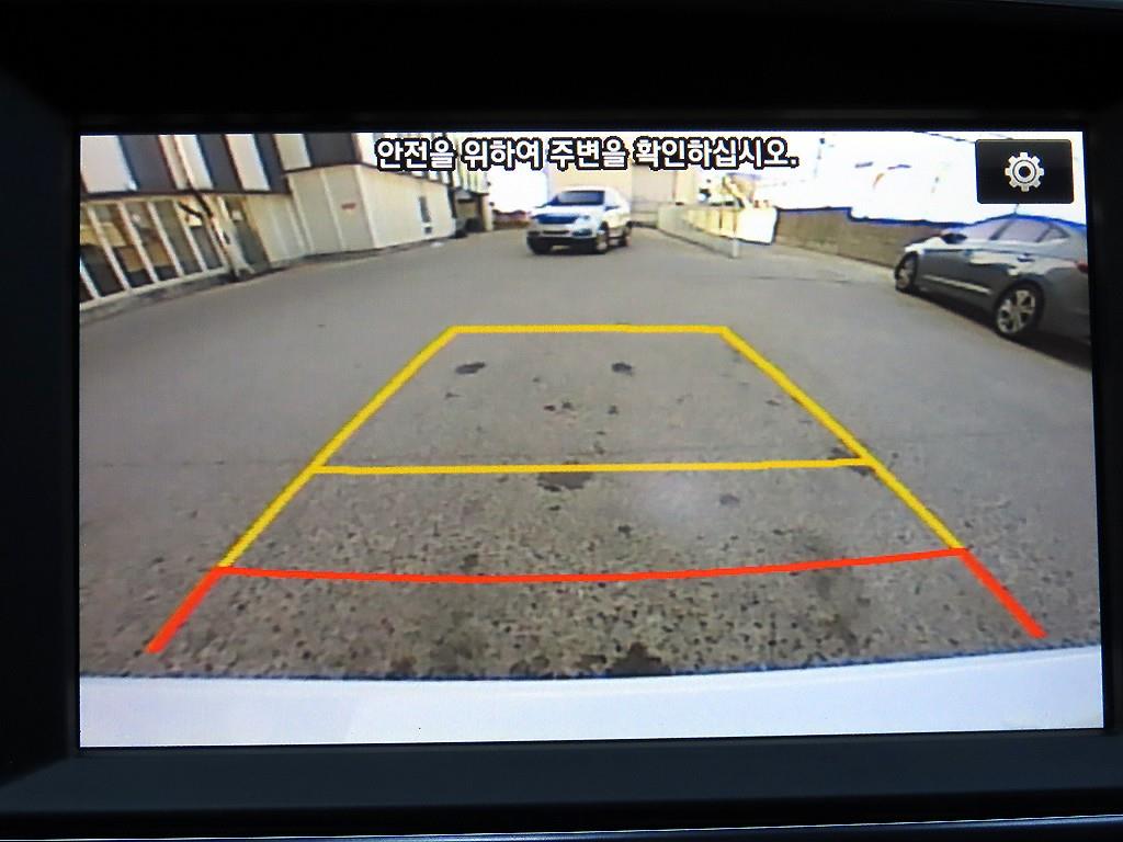 HYUNDAI Avante 2017 Blanco - Importación desde Corea - HF Imports Iquique - Foto 15