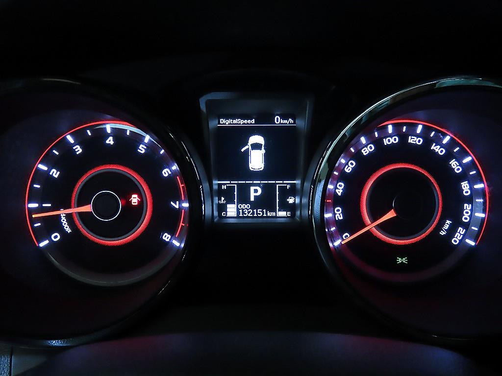 Ssangyong Tivoli - Vista 9