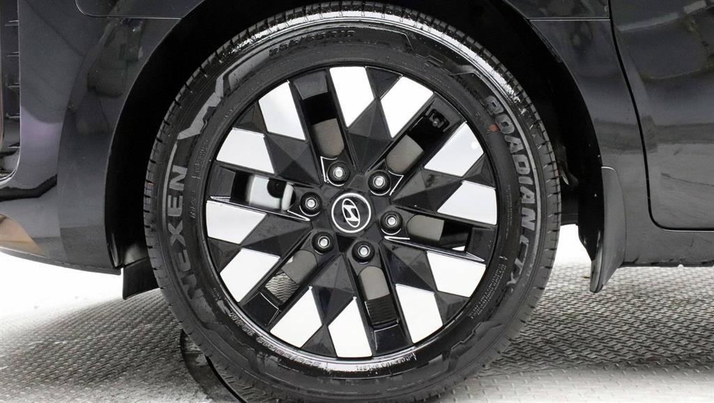 HYUNDAI Staria - Vista 9