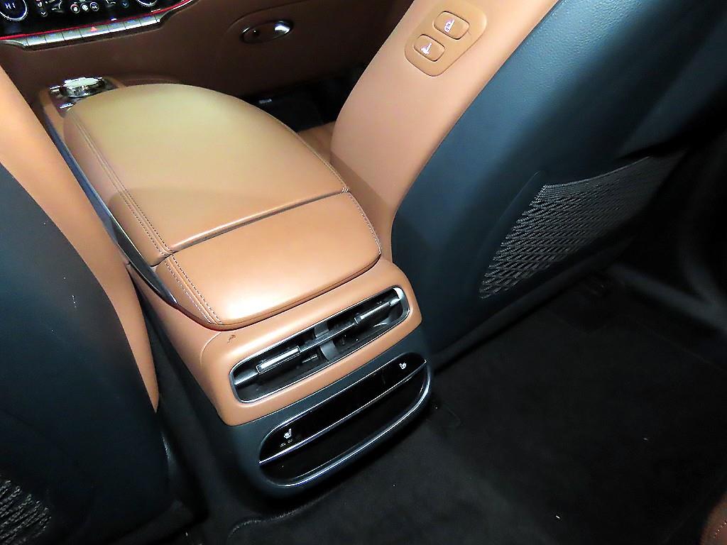 Genesis GV70 2022 Blanco - Importación desde Corea - HF Imports Iquique - Foto 14