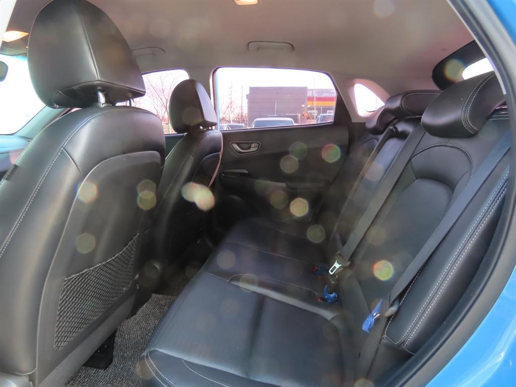 HYUNDAI Kona - Vista 11