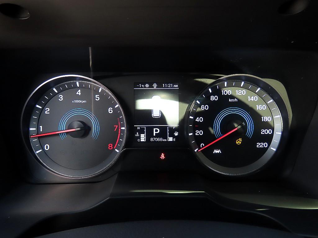 Ssangyong Korando - Vista 9