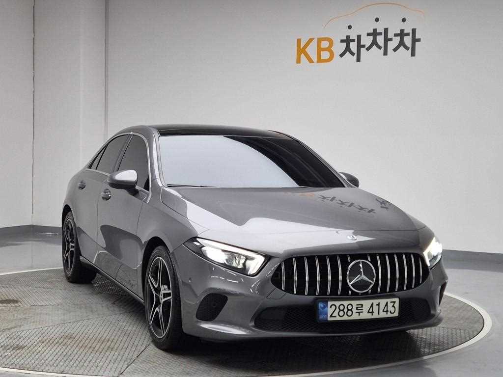 Mercedes Benz A Class - Vista 4