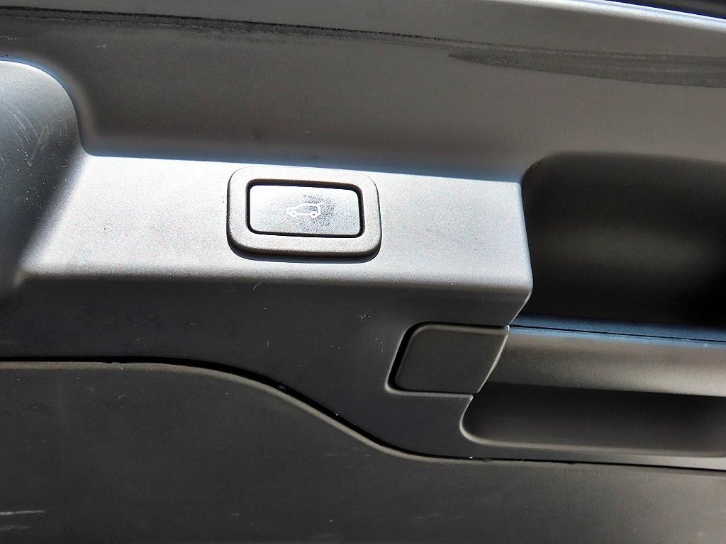 Jaguar F-PACE 2018 Azul - Importación desde Corea - HF Imports Iquique - Foto 15