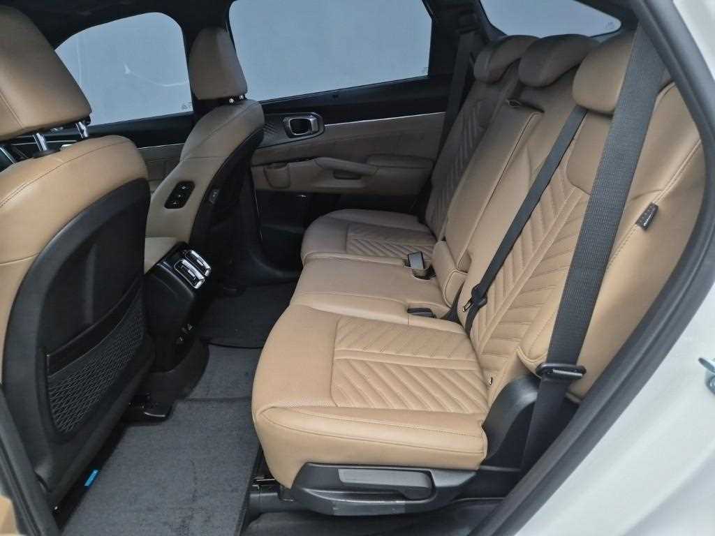 KIA Sorento - Vista 12