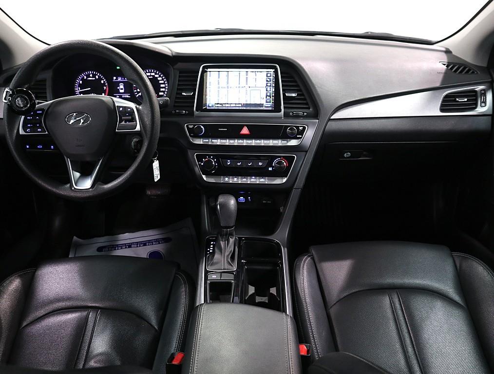 HYUNDAI Sonata - Vista 5