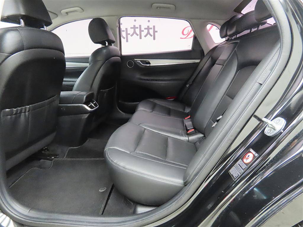 HYUNDAI Grandeur - Vista 6