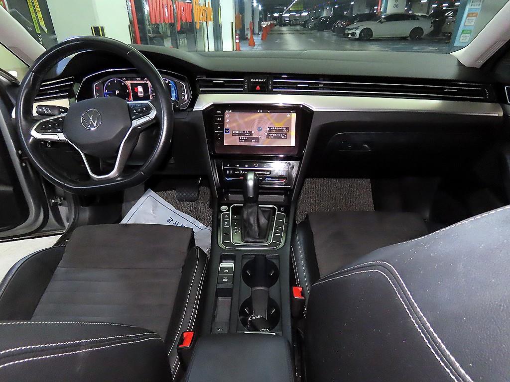 Volkswagen Passat - Vista 10