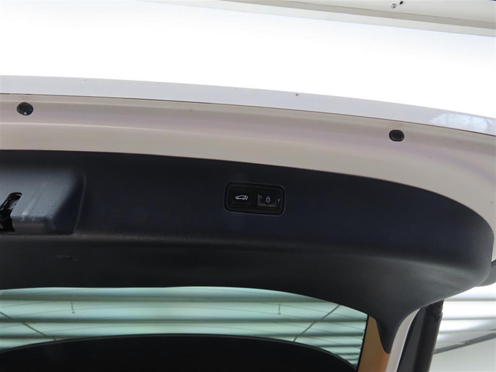 Genesis GV80 2022 Blanco - Importación desde Corea - HF Imports Iquique - Foto 17