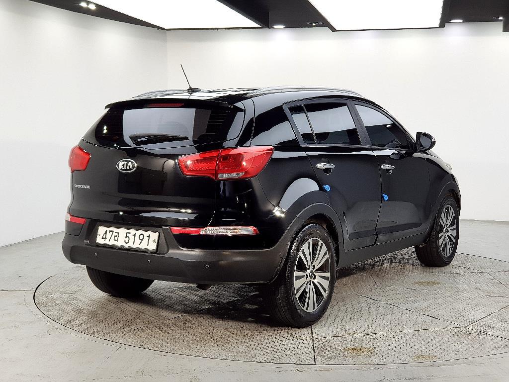 KIA Sportage - Vista 4