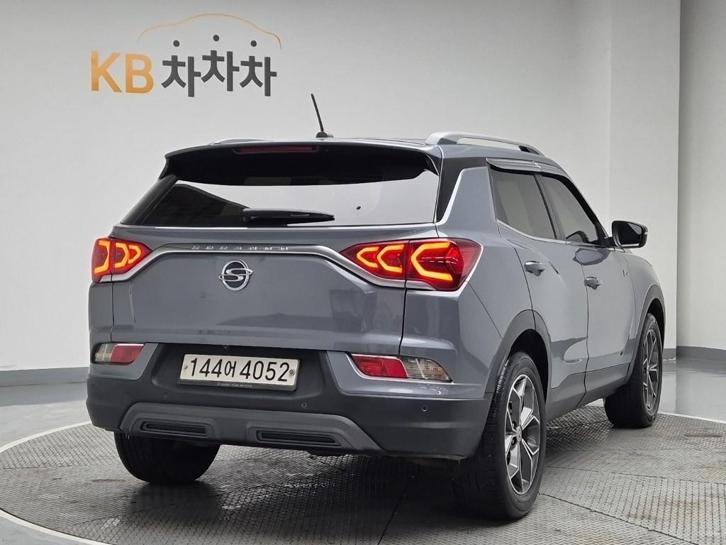 Ssangyong Korando - Vista 4