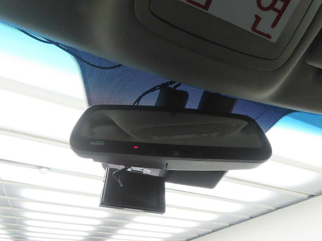 Ssangyong Tivoli - Vista 12