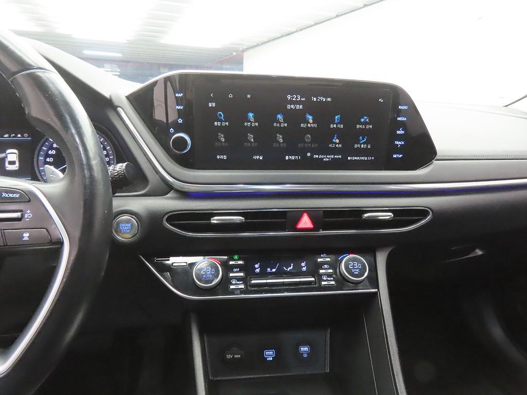 HYUNDAI Sonata - Vista 10