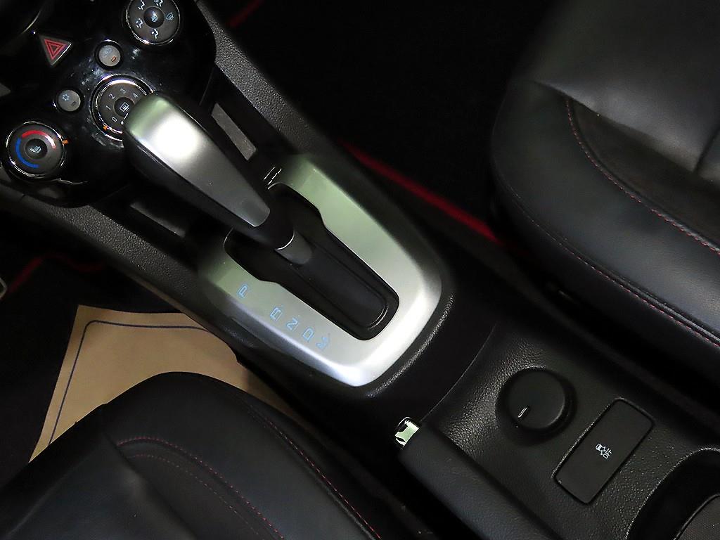 Chevrolet Abeo - Vista 12