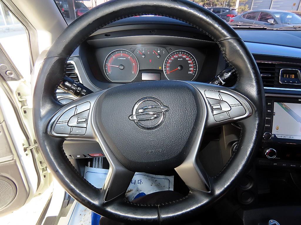 Ssangyong Korando - Vista 8