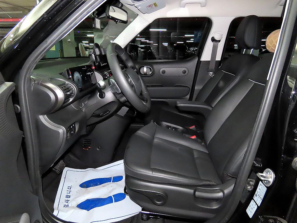 HYUNDAI Casper - Vista 6