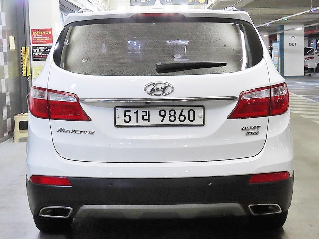 HYUNDAI Maxcruz - Vista 5