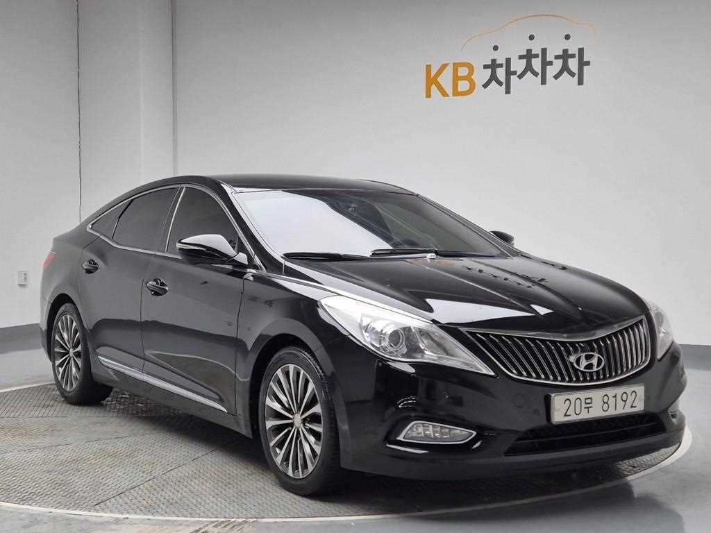 HYUNDAI Grandeur - Vista 4