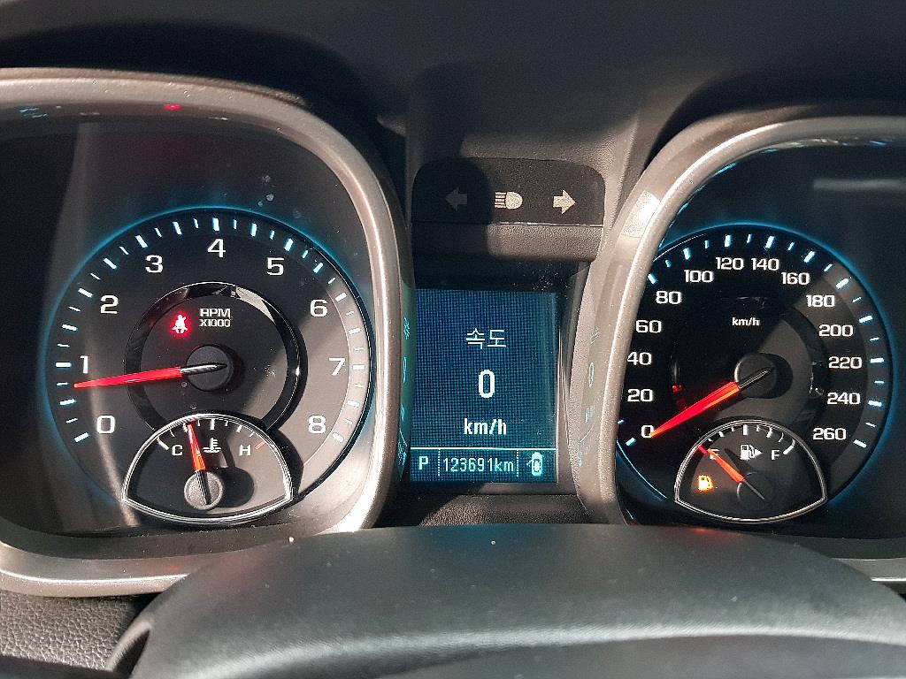 Chevrolet Malibu - Vista 7