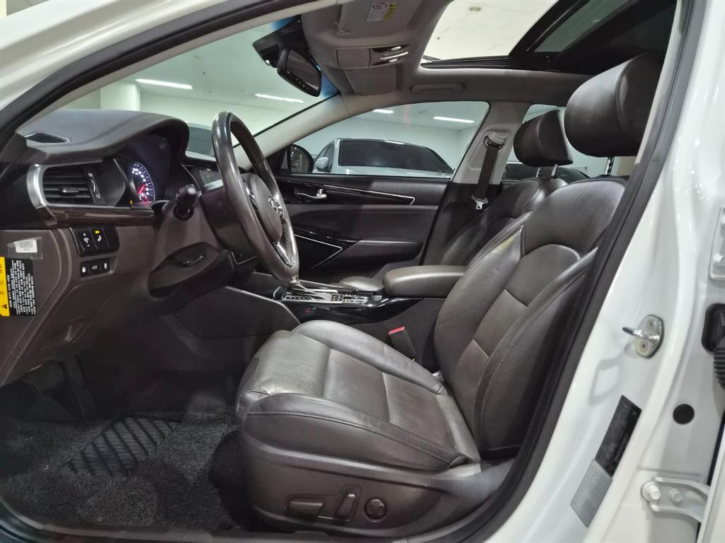 KIA K7 - Vista 11