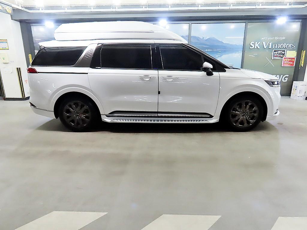 KIA Carnival - Vista 3