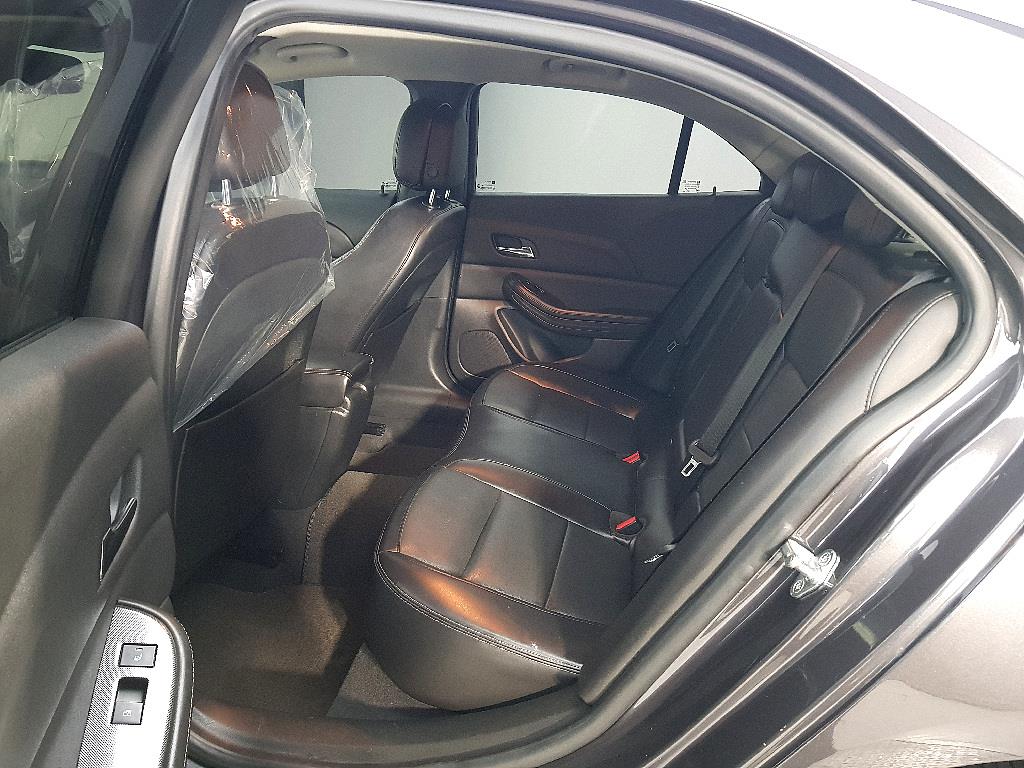 Chevrolet Malibu - Vista 9