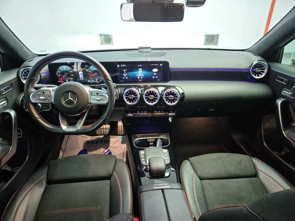 Mercedes Benz A Class - Vista 7