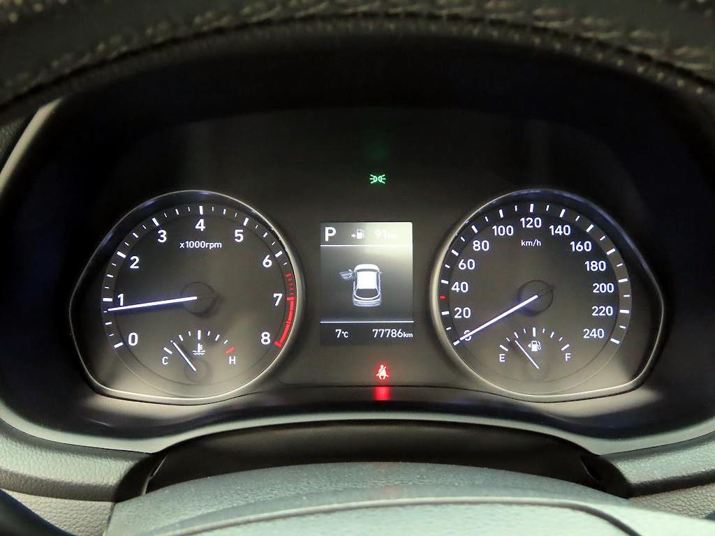 HYUNDAI i30 - Vista 5