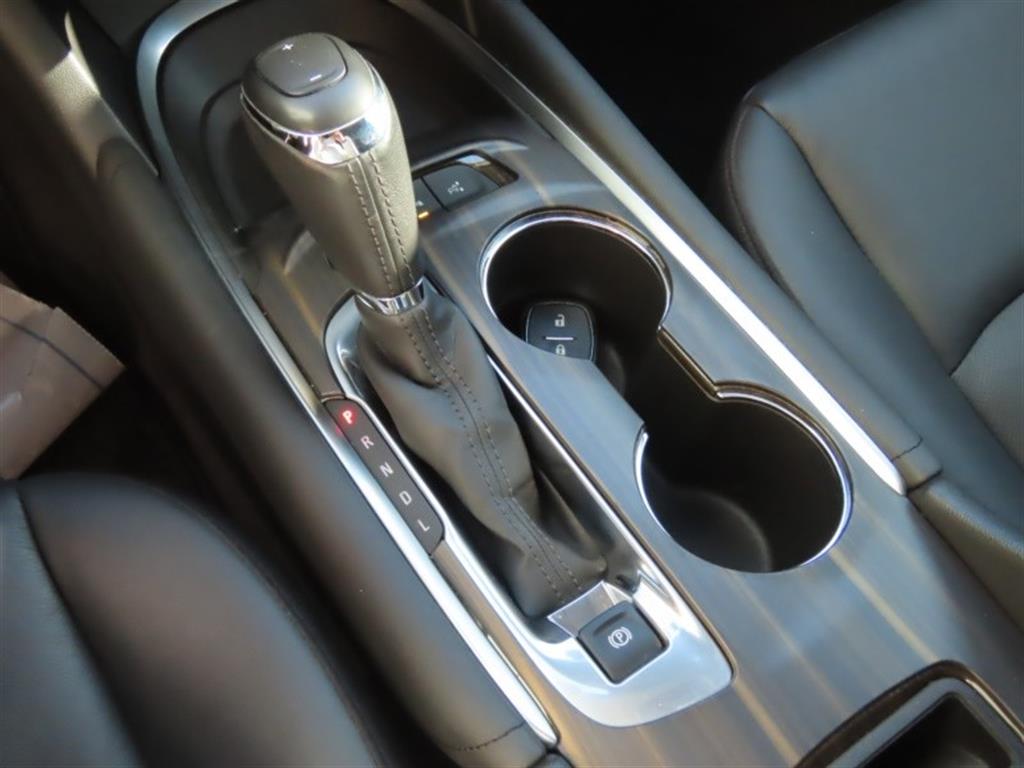 Chevrolet Malibu - Vista 11