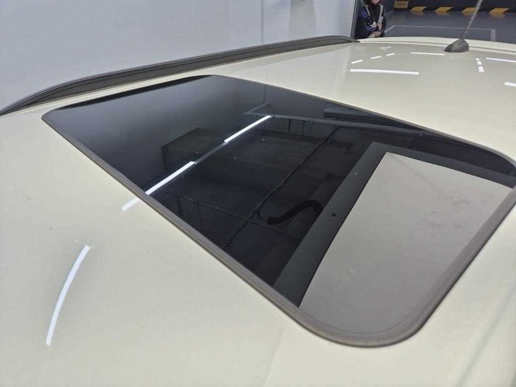 Ssangyong Tivoli 2022 Blanco - Importación desde Corea - HF Imports Iquique - Foto 13