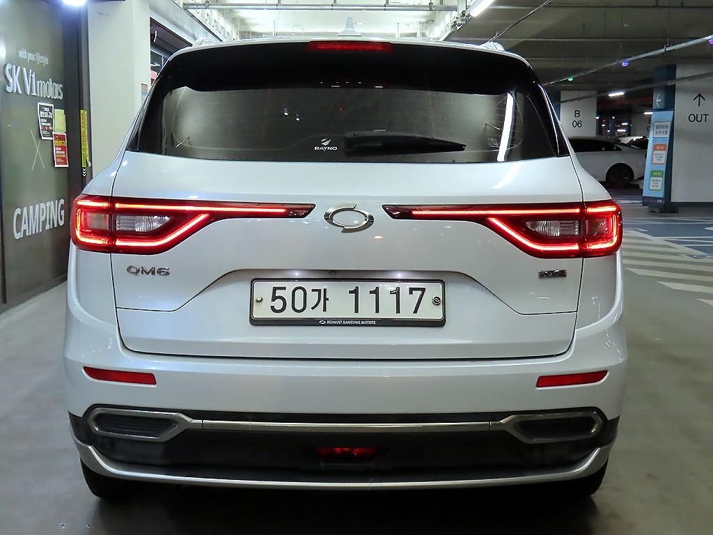 SAMSUNG QM6 - Vista 5