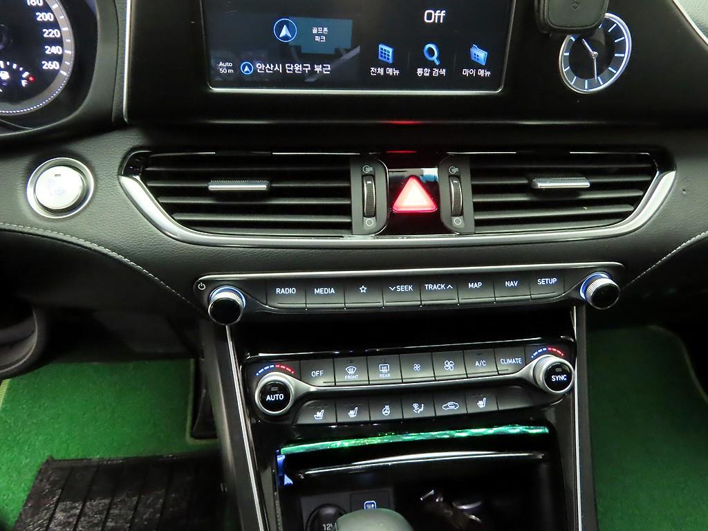 HYUNDAI Grandeur - Vista 10