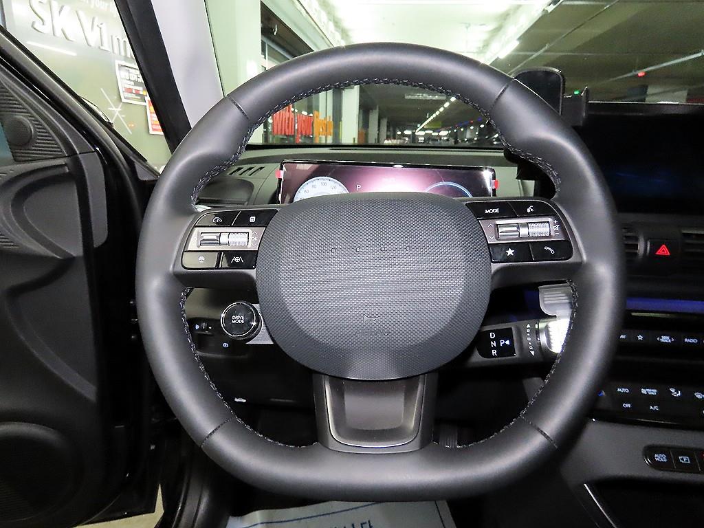 HYUNDAI Casper - Vista 8