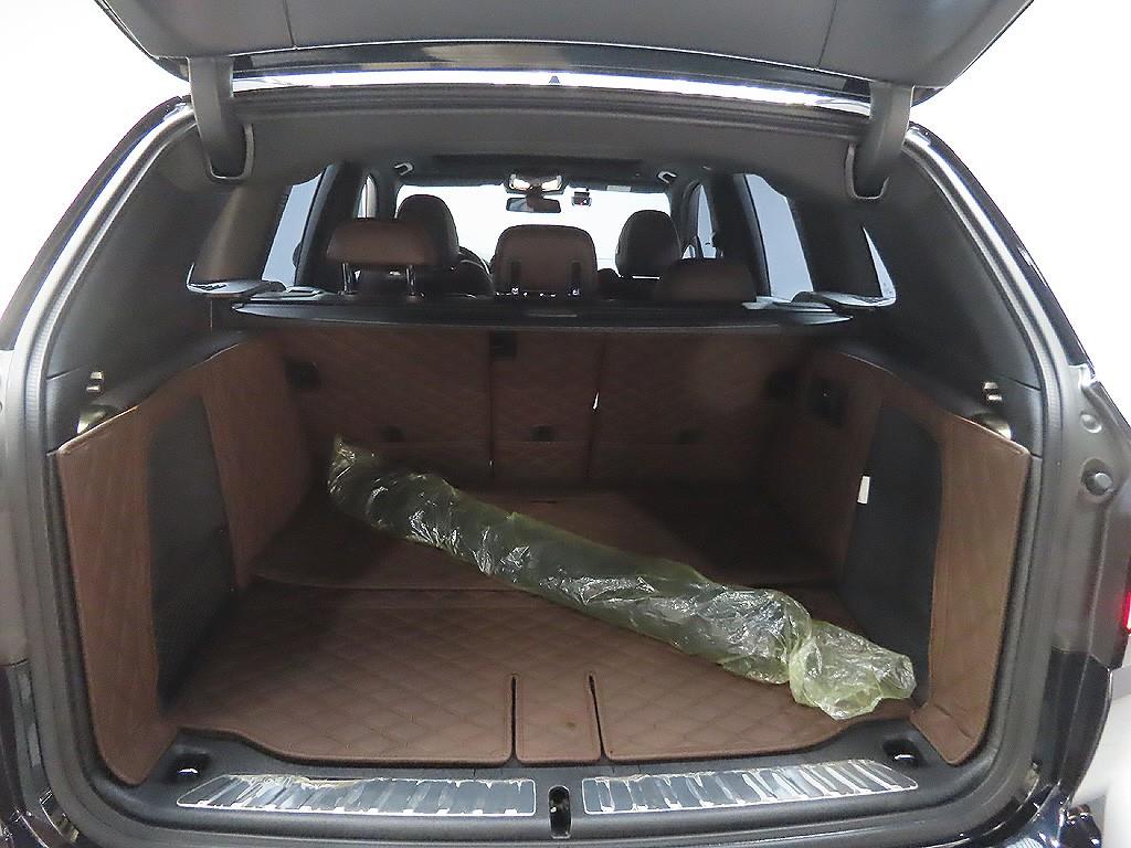 BMW iX3 2022 Negro - Importación desde Corea - HF Imports Iquique - Foto 8