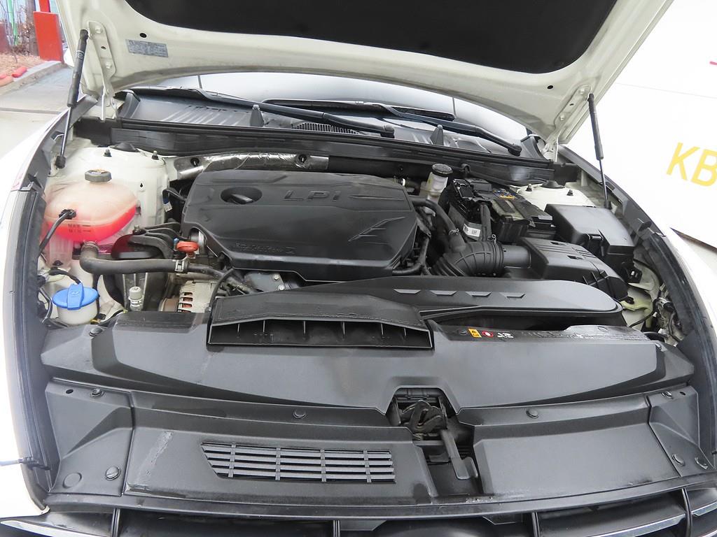 HYUNDAI Sonata 2023 Blanco - Importación desde Corea - HF Imports Iquique - Foto 19