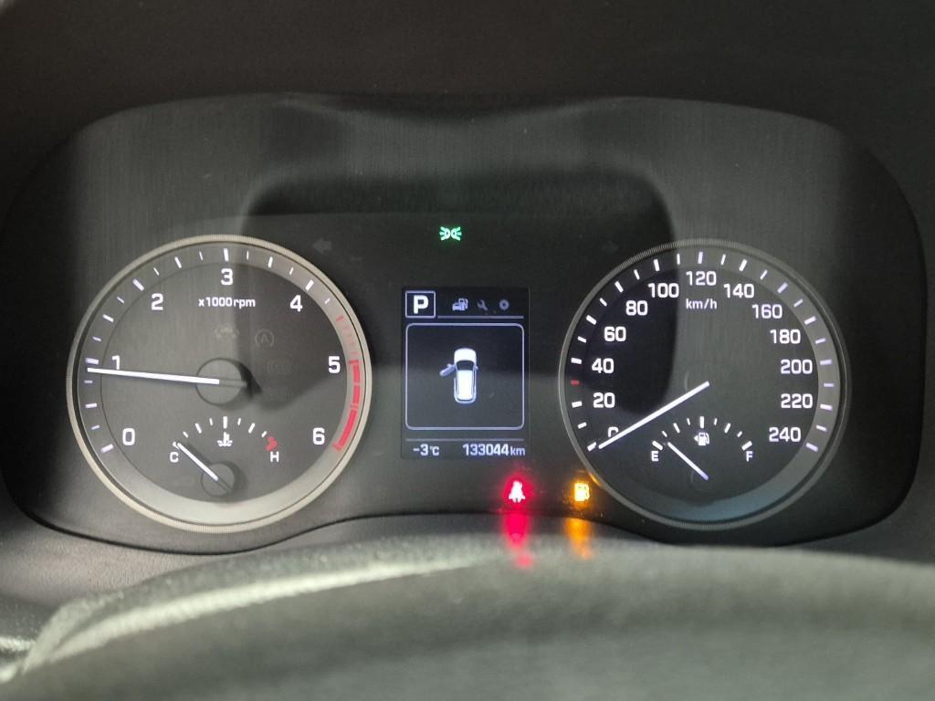 HYUNDAI Tucson - Vista 6