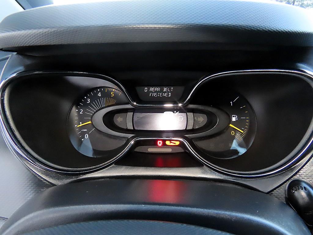 SAMSUNG QM3 - Vista 9