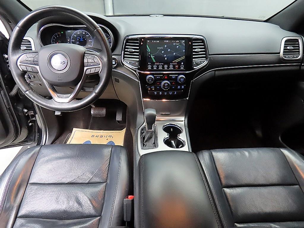 Jeep Cherokee - Vista 7