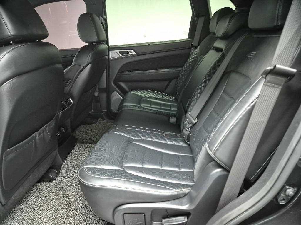 Ssangyong Rexton - Vista 12