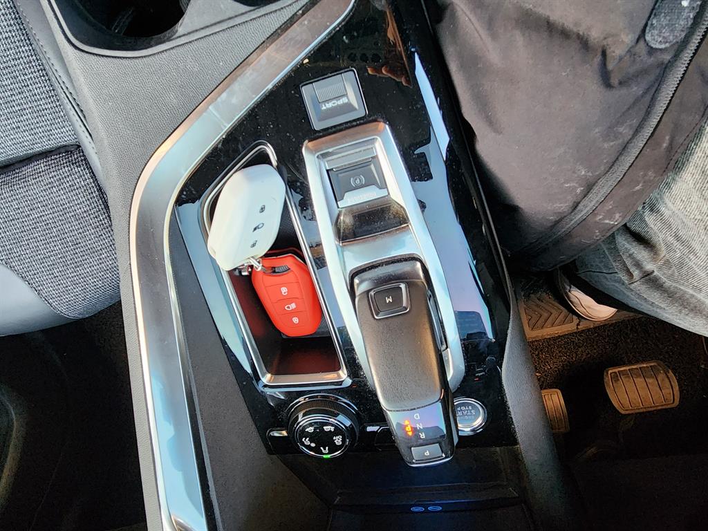 Peugeot 5008 2019 Blanco - Importación desde Corea - HF Imports Iquique - Foto 18