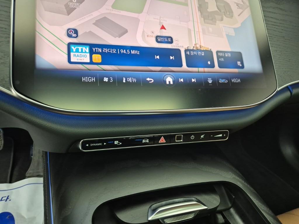 Mercedes Benz E class - Vista 10