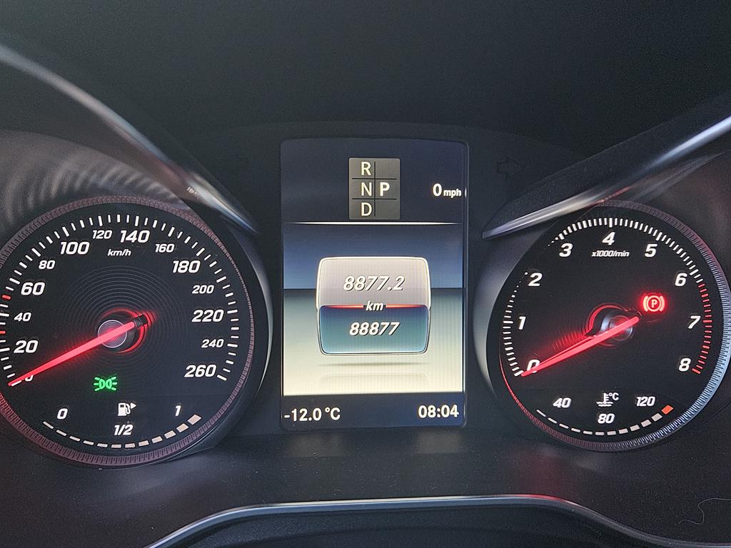 Mercedes Benz C Class - Vista 9