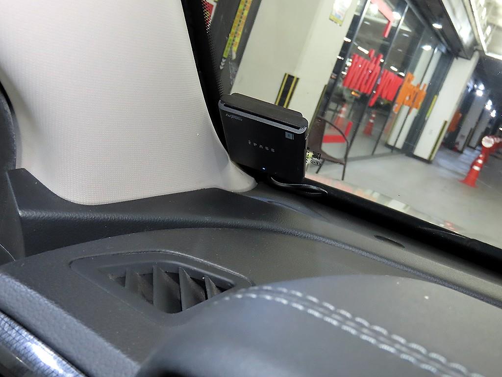 Ssangyong Tivoli 2021 Blanco - Importación desde Corea - HF Imports Iquique - Foto 17