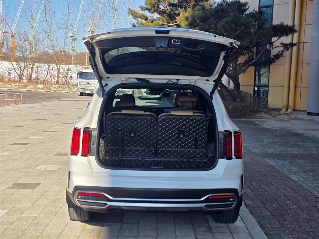 KIA Sorento - Vista 8