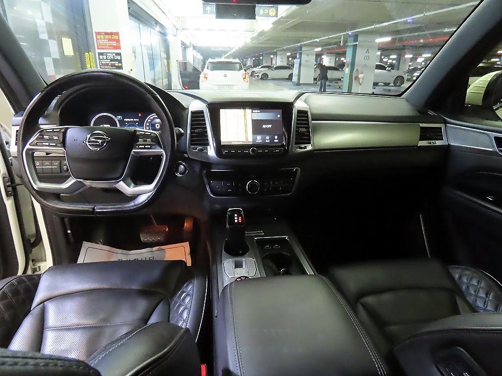 Ssangyong Rexton - Vista 10