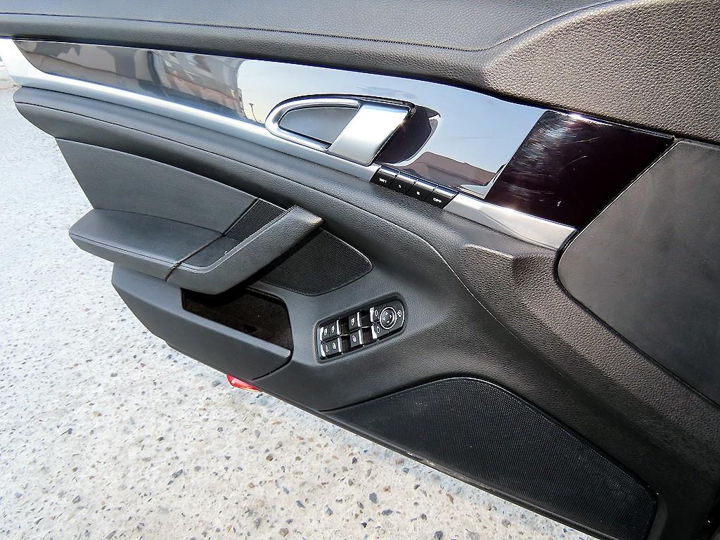 Porsche Panamera - Vista 11