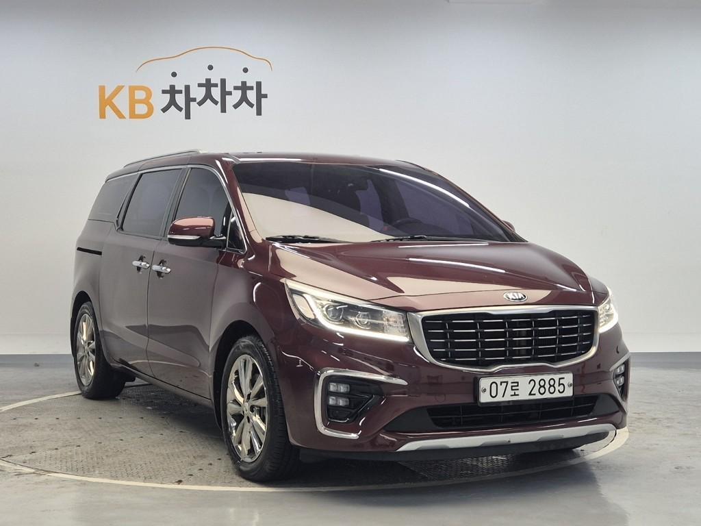 KIA Carnival - Vista 4